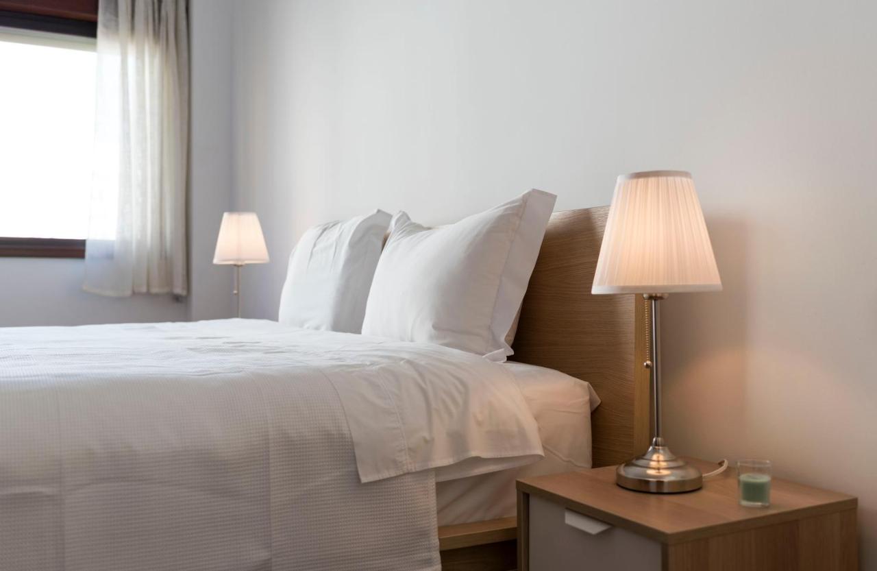 Lovelystay - Charming 3Br Flat W/ Free Parking In Devesas Vila Nova de Gaia Luaran gambar